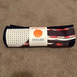 Brand new YOGITOES by MANDUKA skidless yoga towel.